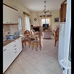 χαρά Apartment *