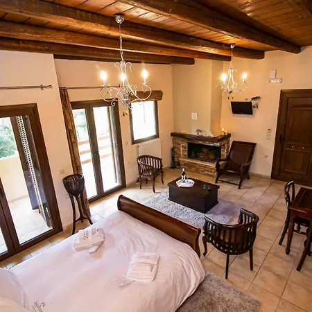 Hotel εσπεριδεσ Kalavryta