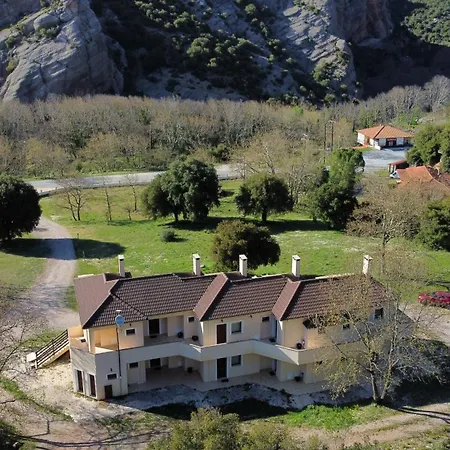 Hotel εσπεριδεσ Kalavryta